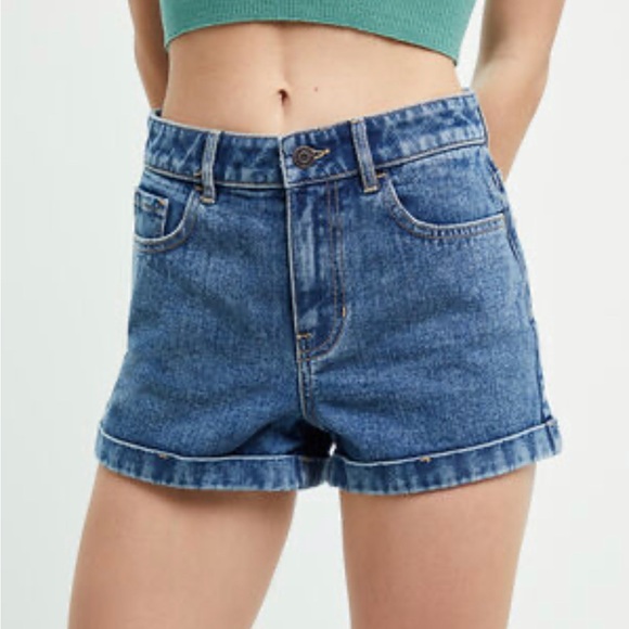 Pacsun Timmy Blue Denim Mom Shorts - Picture 4 of 4